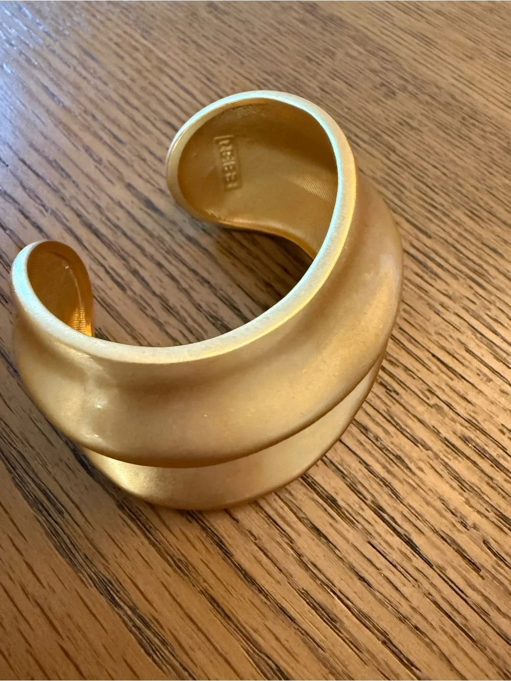 Reiss Sara Sculptural Cuff Bracelet NWOT - Picture 8 of 9